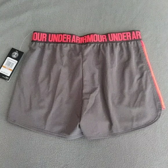 Underarmour Shorts - Picture 3 of 6